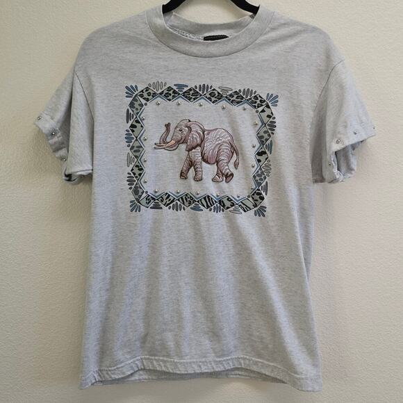 P.G.B. Vintage Elephant Patch Shirt with Embellishments size Petites Small - Picture 1 of 10